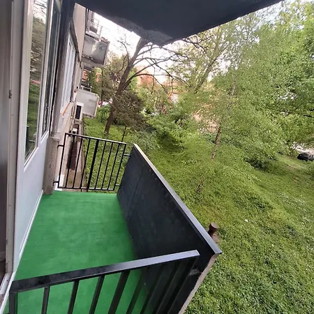 Stan Na Dan Banovo Brdo