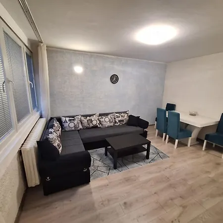 Stan Na Dan Banovo Brdo Apartment *