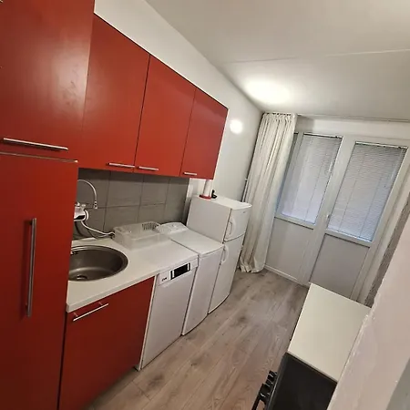 Stan Na Dan Banovo Brdo Appartamento